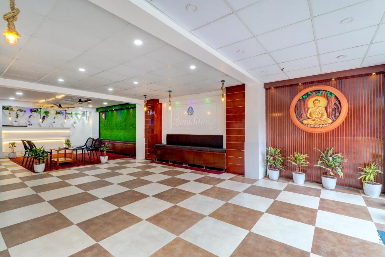 Hotel Brundavan International Guntūr Exterior foto
